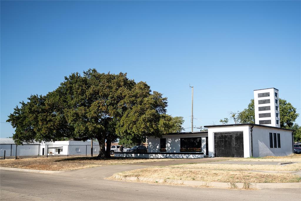 2901 Schwartz Avenue Property Photo 20