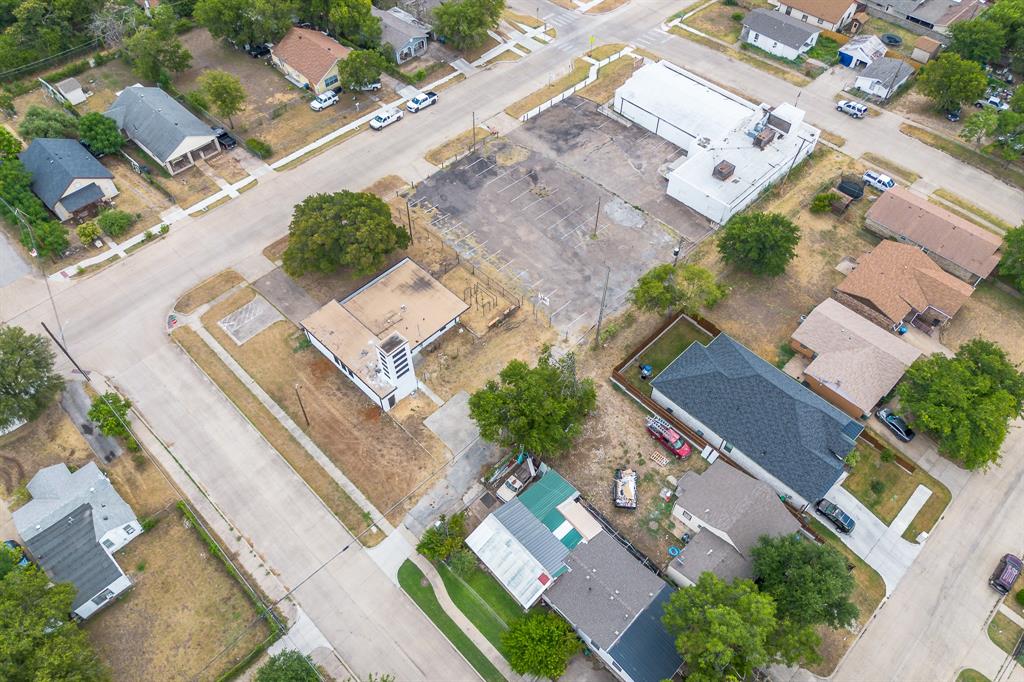2909 Schwartz Avenue Property Photo 5