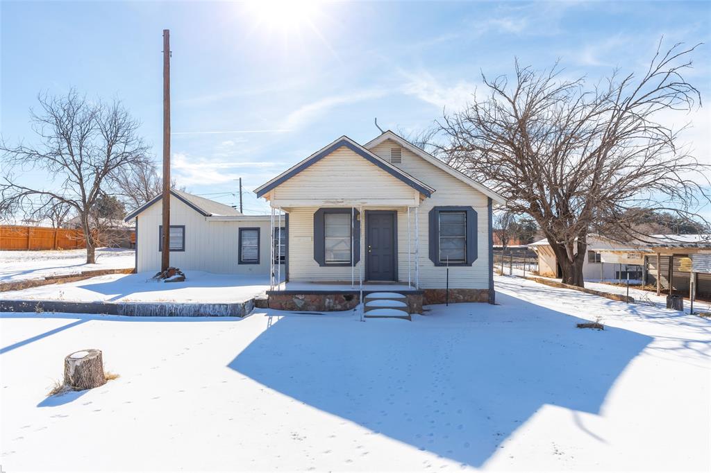 1902 Bristol Drive Property Photo 1