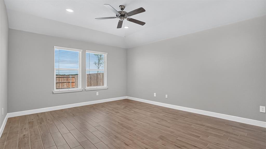 10632 Zircon Lane Property Photo 13