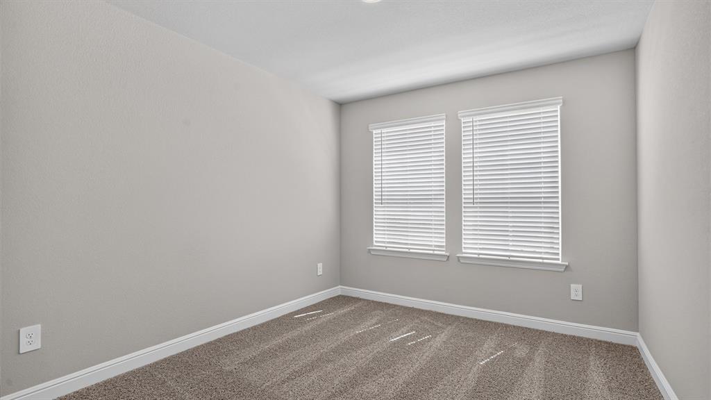 10632 Zircon Lane Property Photo 27