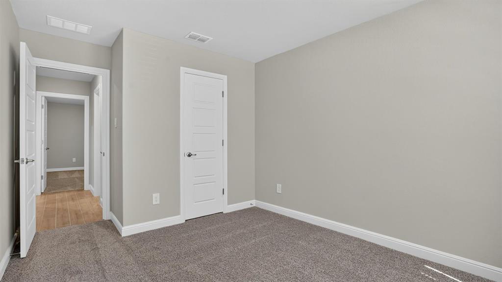 10632 Zircon Lane Property Photo 28