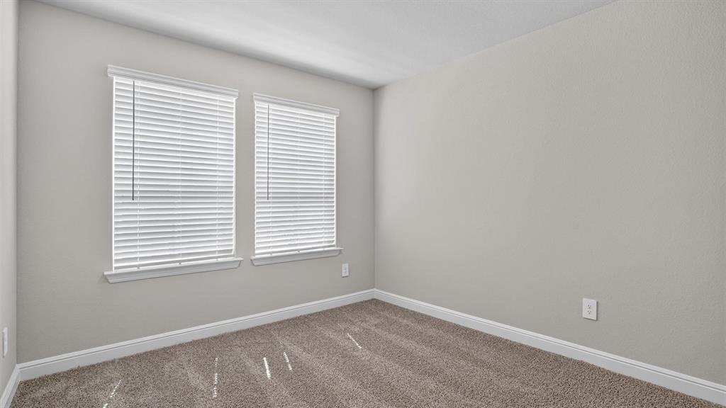 10632 Zircon Lane Property Photo 30