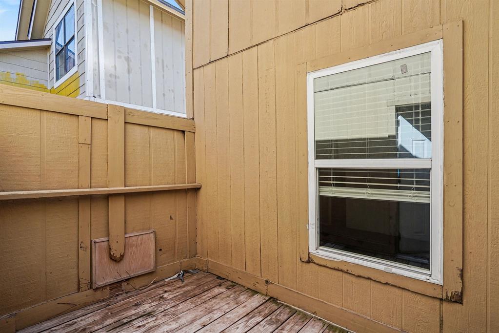 10328 Chelmsford Drive Property Photo 25