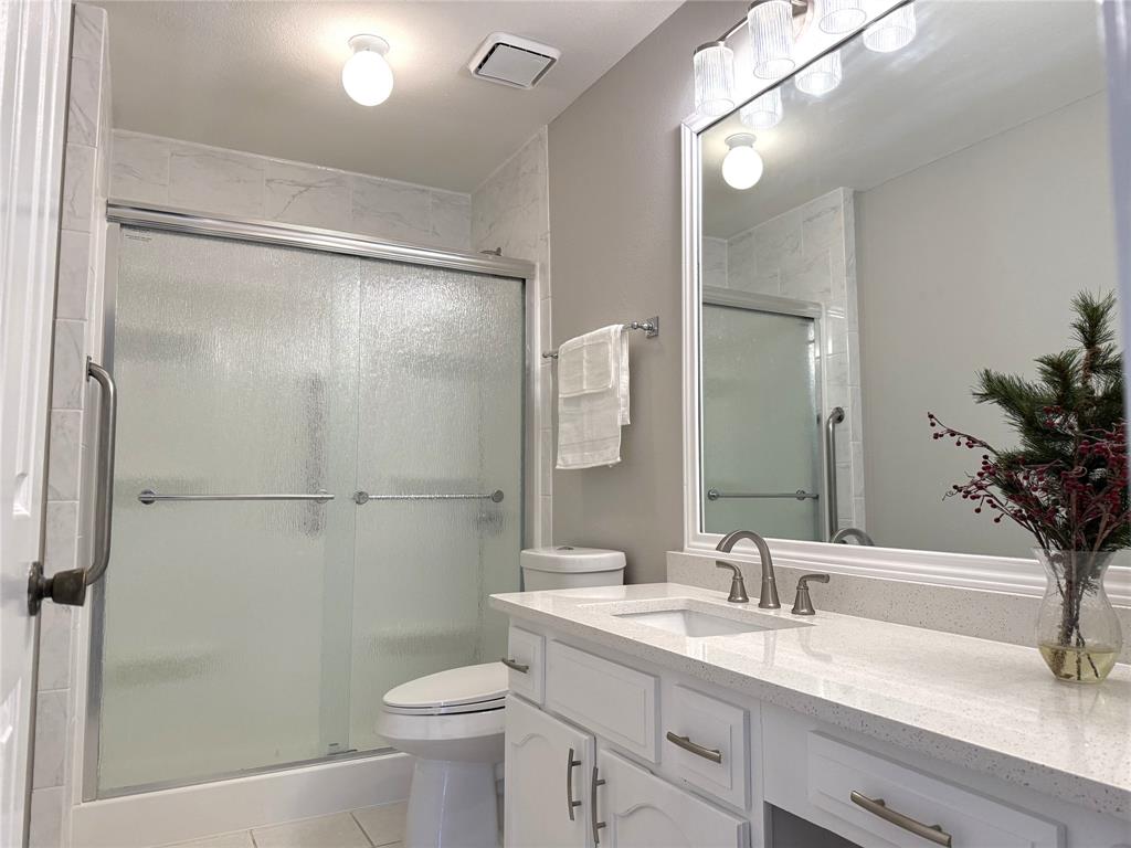 652 Harrison Drive Property Photo 16