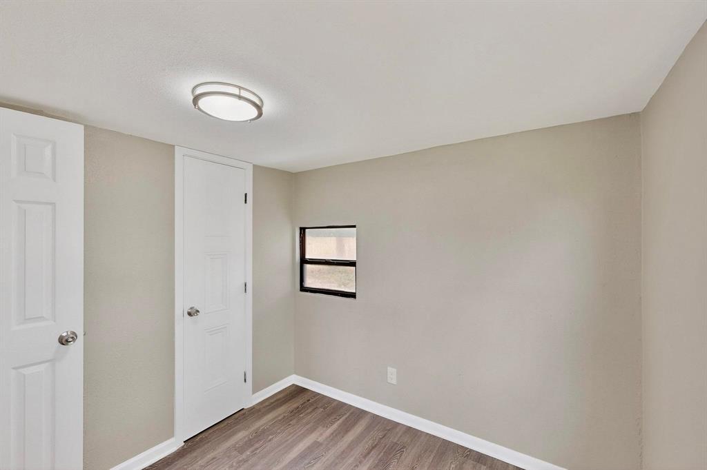 3112 Red River Street Property Photo 29