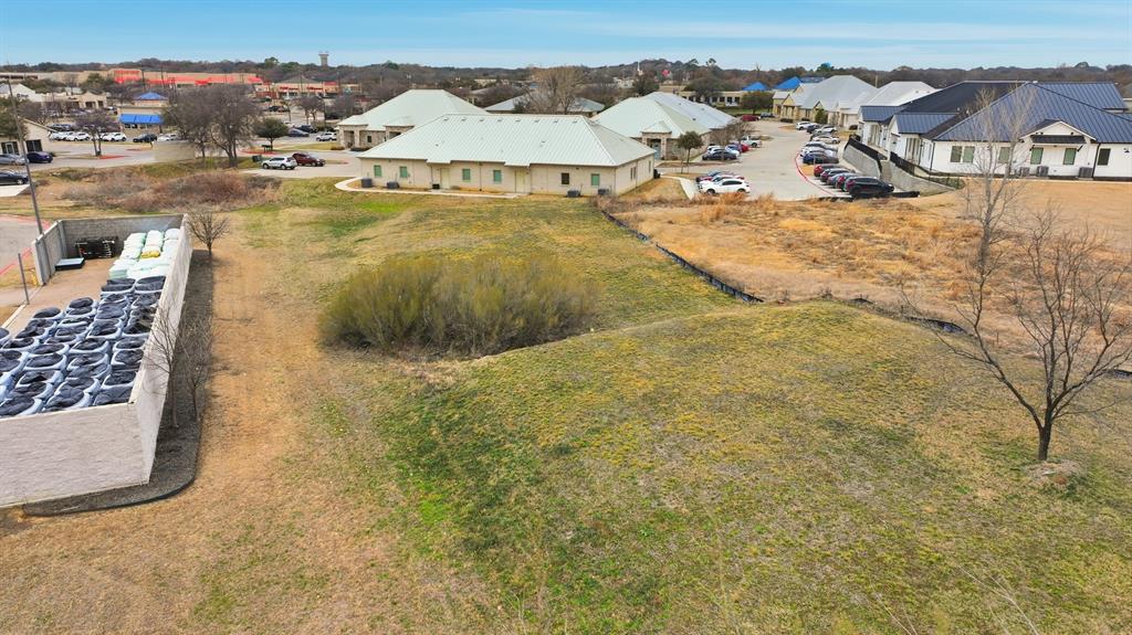 6130 Precinct Line Road Property Photo 3