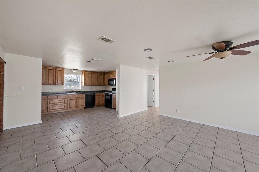 310 S 3rd Street Property Photo 1