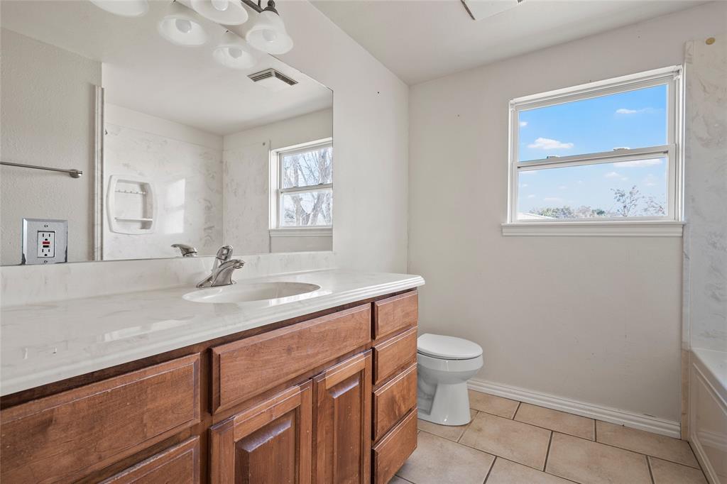 310 S 3rd Street Property Photo 8