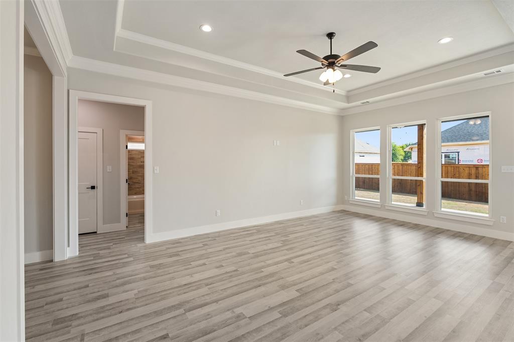 723 Cobblestone Circle Property Photo 6
