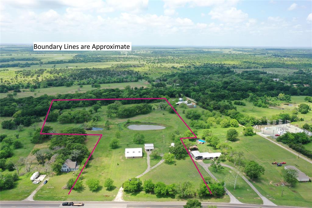 107 S Highway 14 Property Photo 2