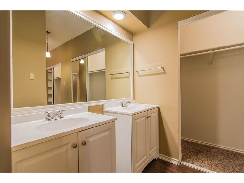 1080 W Hills Terrace Property Photo 9