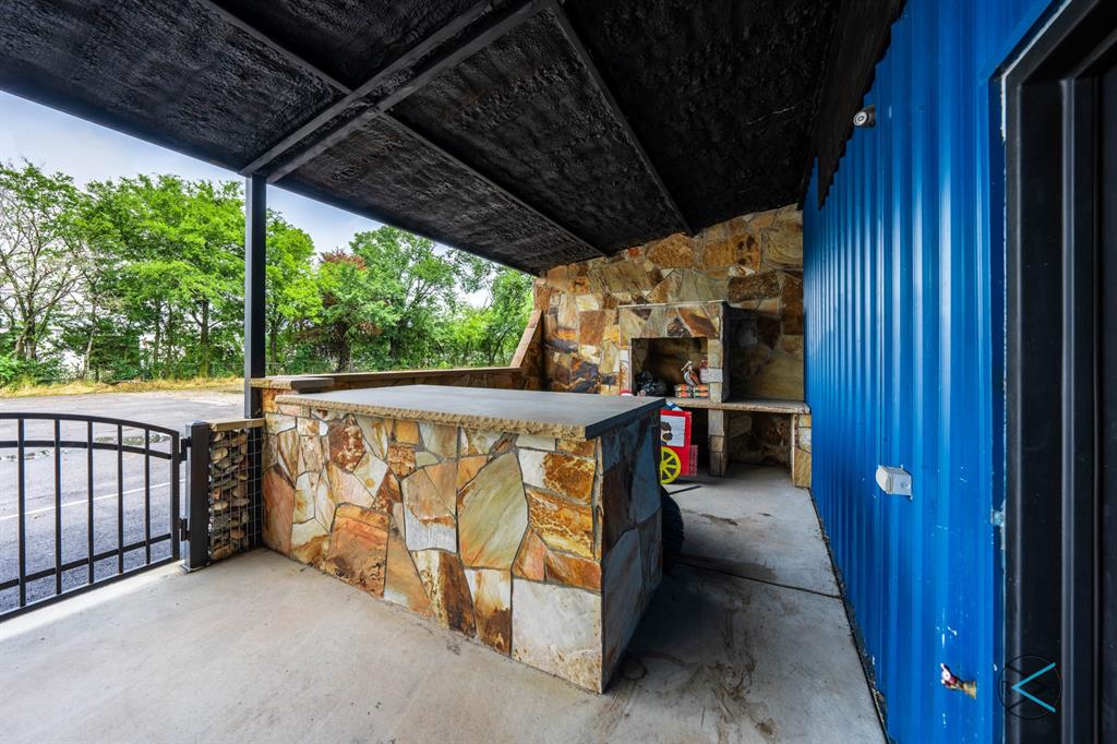 1203 Goodnight Boulevard Property Photo 31