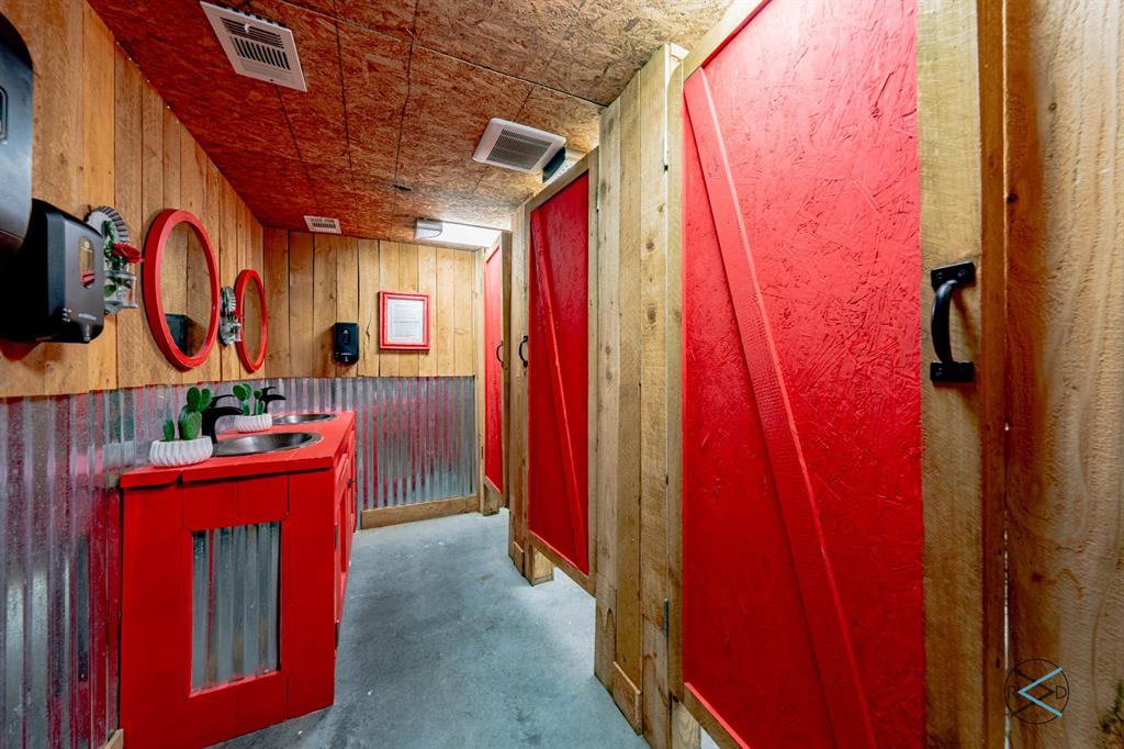 1203 Goodnight Boulevard Property Photo 35