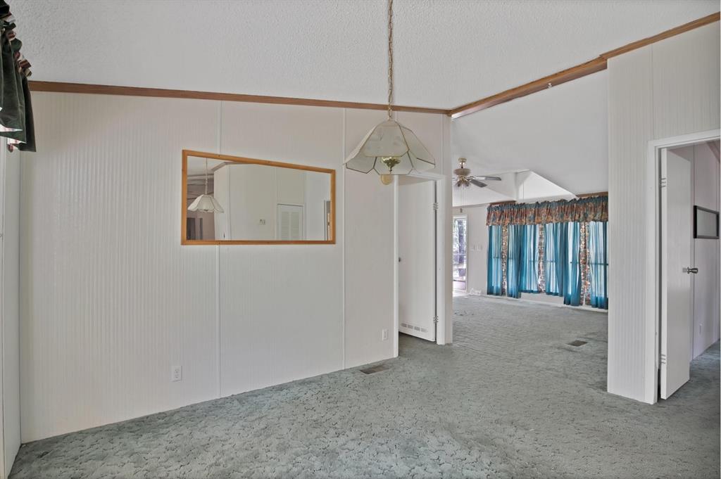 318 Bavarian Road Property Photo 11