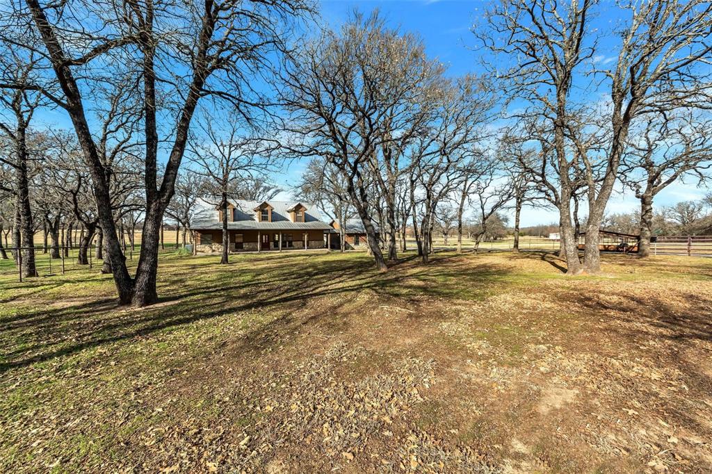 131 County Road 4680 Property Photo 3