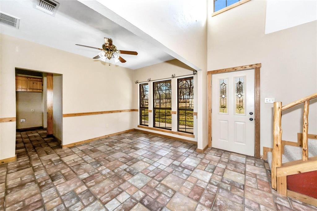 131 County Road 4680 Property Photo 14
