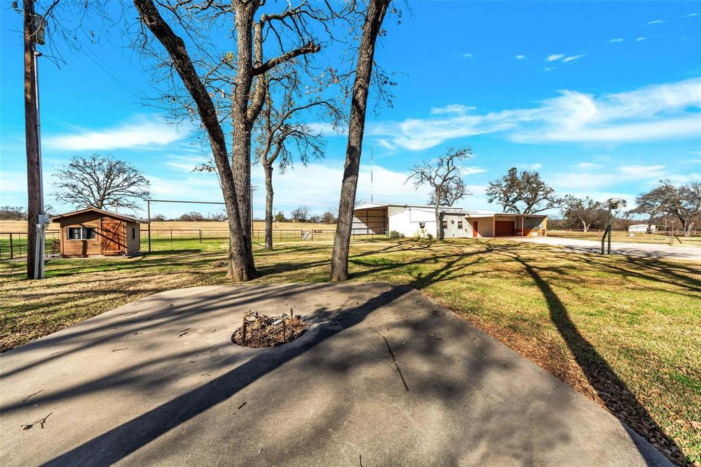 131 County Road 4680 Property Photo 25