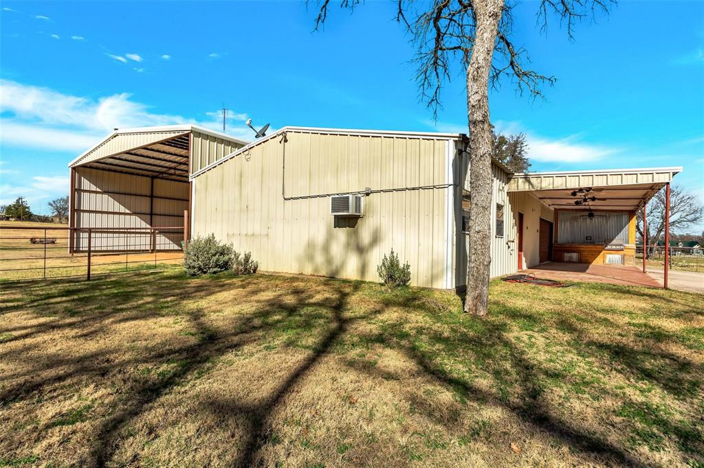131 County Road 4680 Property Photo 30