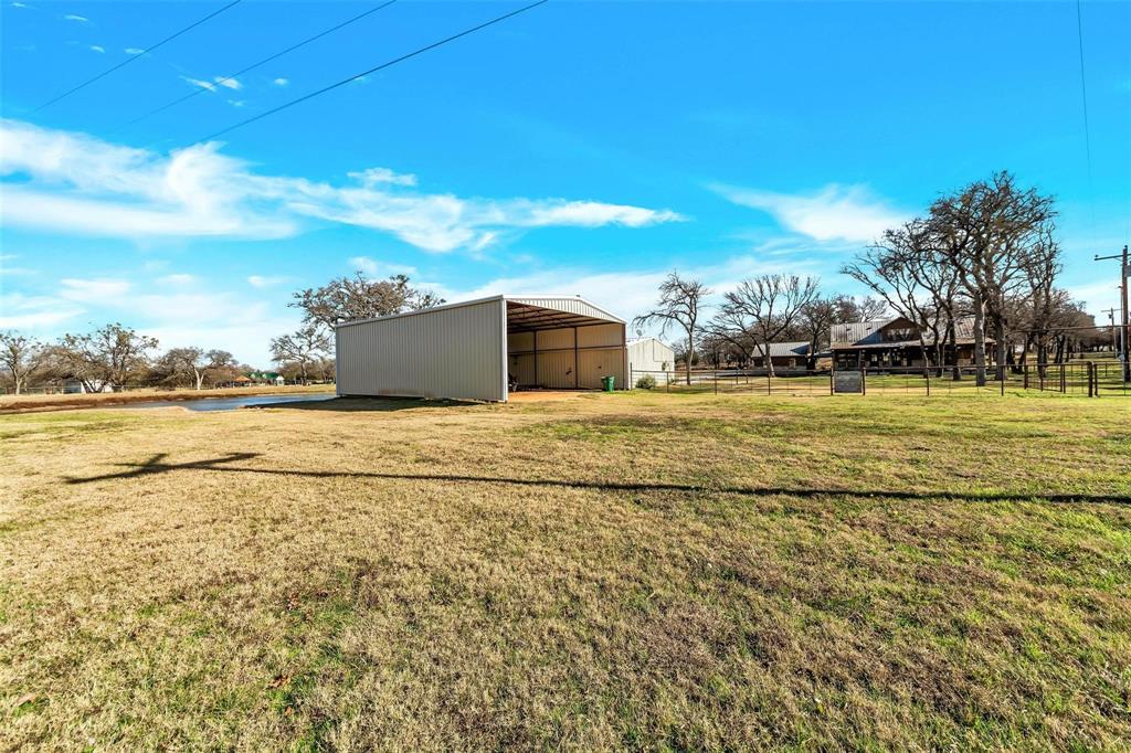 131 County Road 4680 Property Photo 37