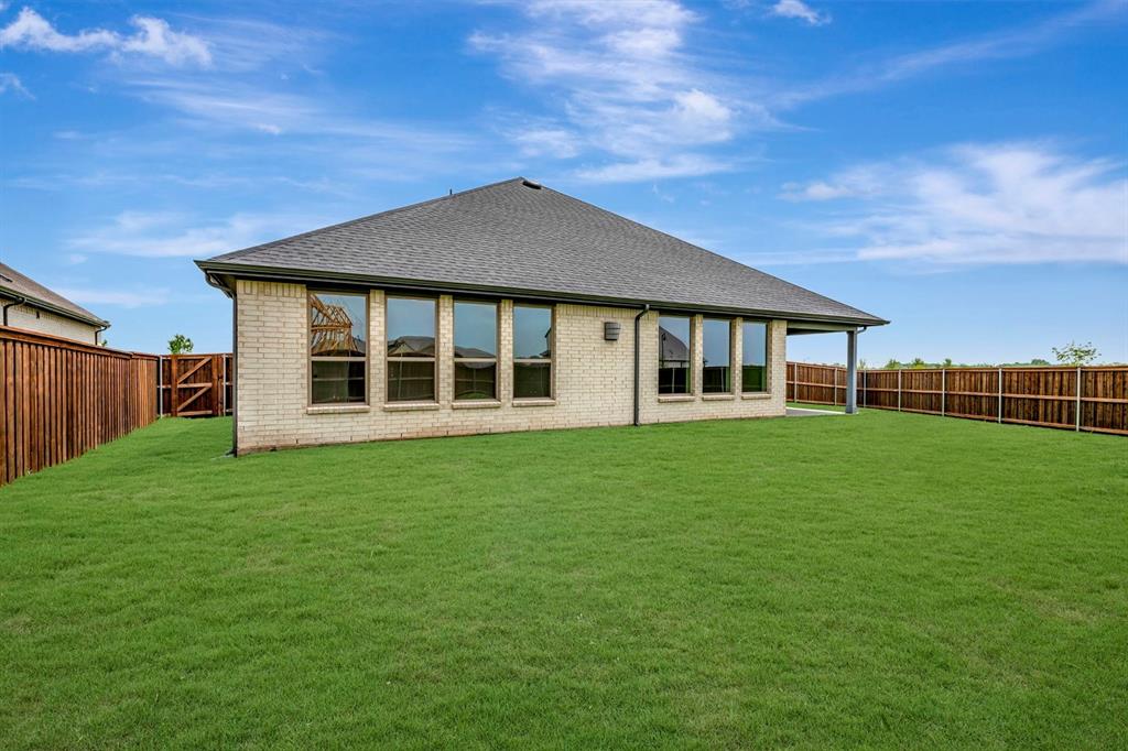 205 Twilight Way Property Photo 2