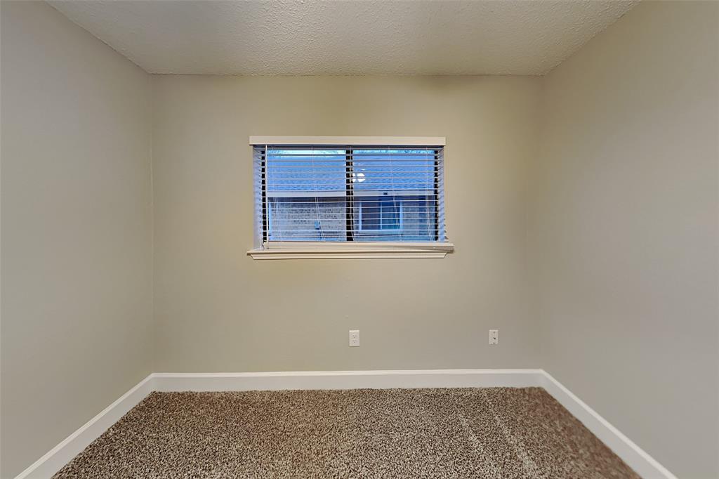 752 Arbor Downs Drive Property Photo 10