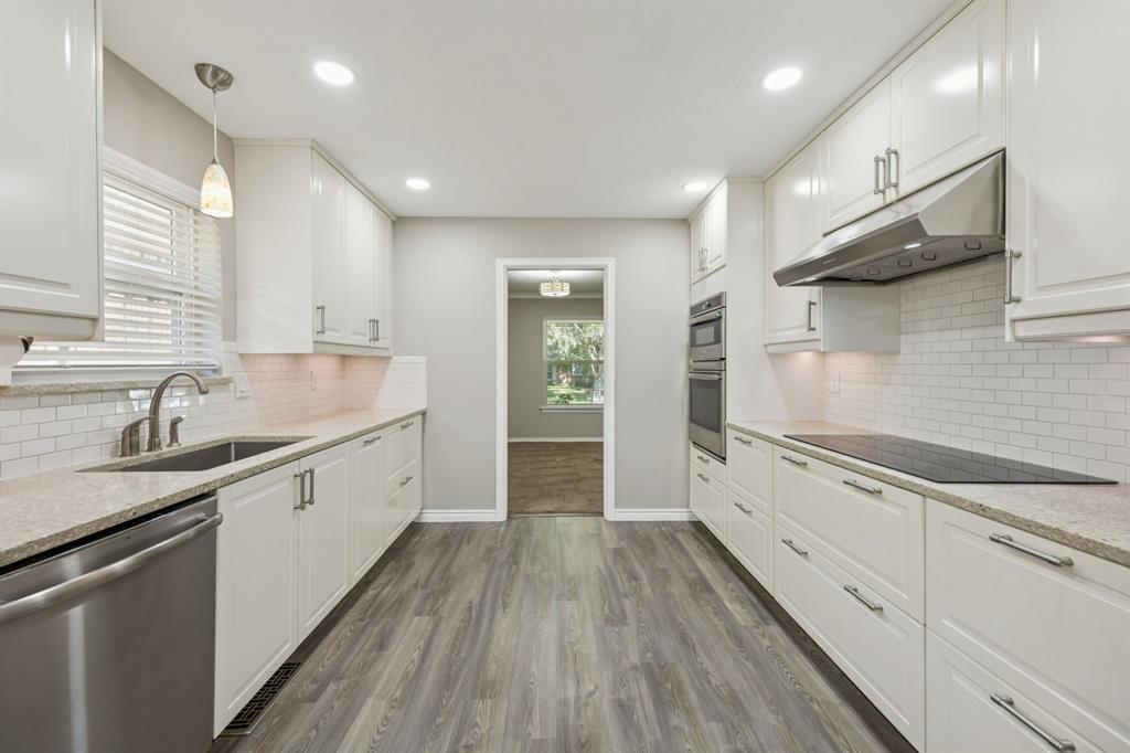 9536 Millridge Drive Property Photo 10