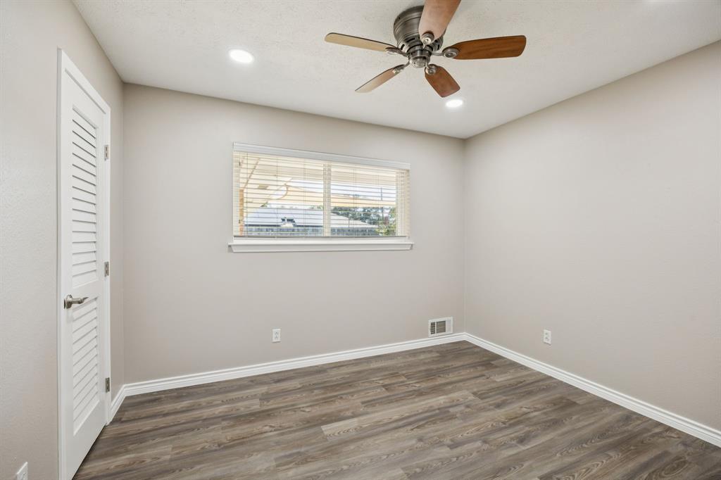 9536 Millridge Drive Property Photo 17