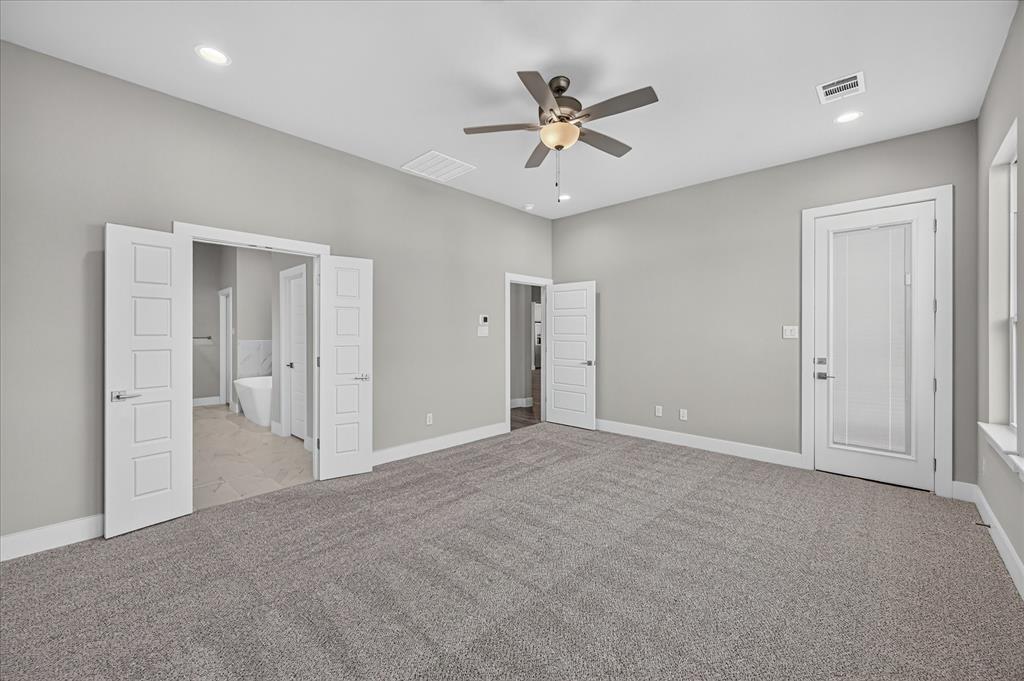 462 Creekside Property Photo 14