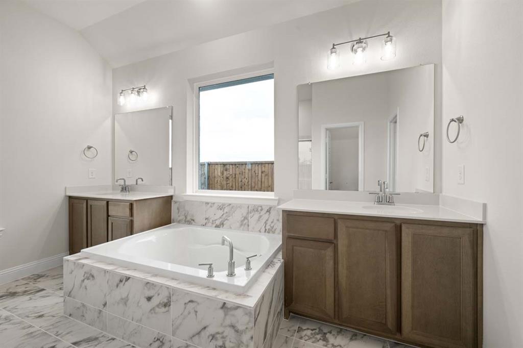 1013 Birkdale Drive Property Photo 12