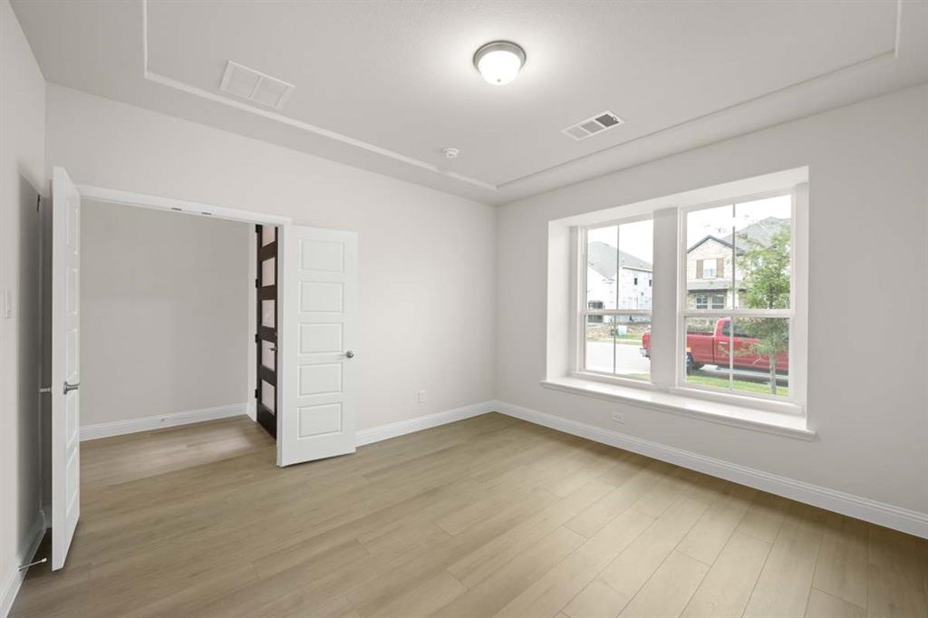 1013 Birkdale Drive Property Photo 14