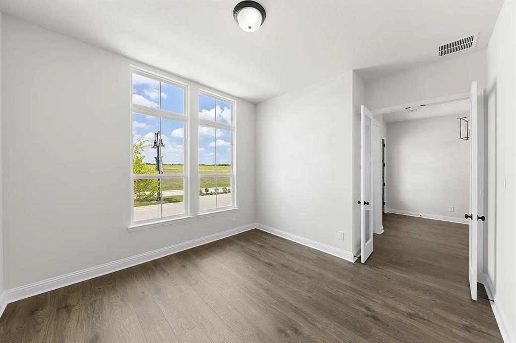 9608 Talia Boulevard Property Photo 11
