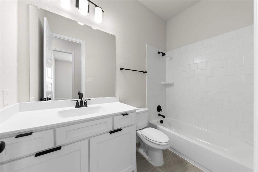 9608 Talia Boulevard Property Photo 16