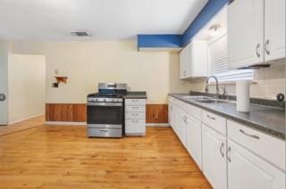 2221 Varsity Drive Property Photo 8