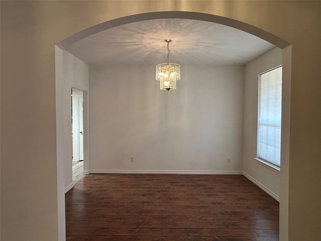 12065 Forest Glen Lane Property Photo 5
