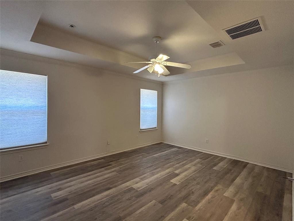 12065 Forest Glen Lane Property Photo 8