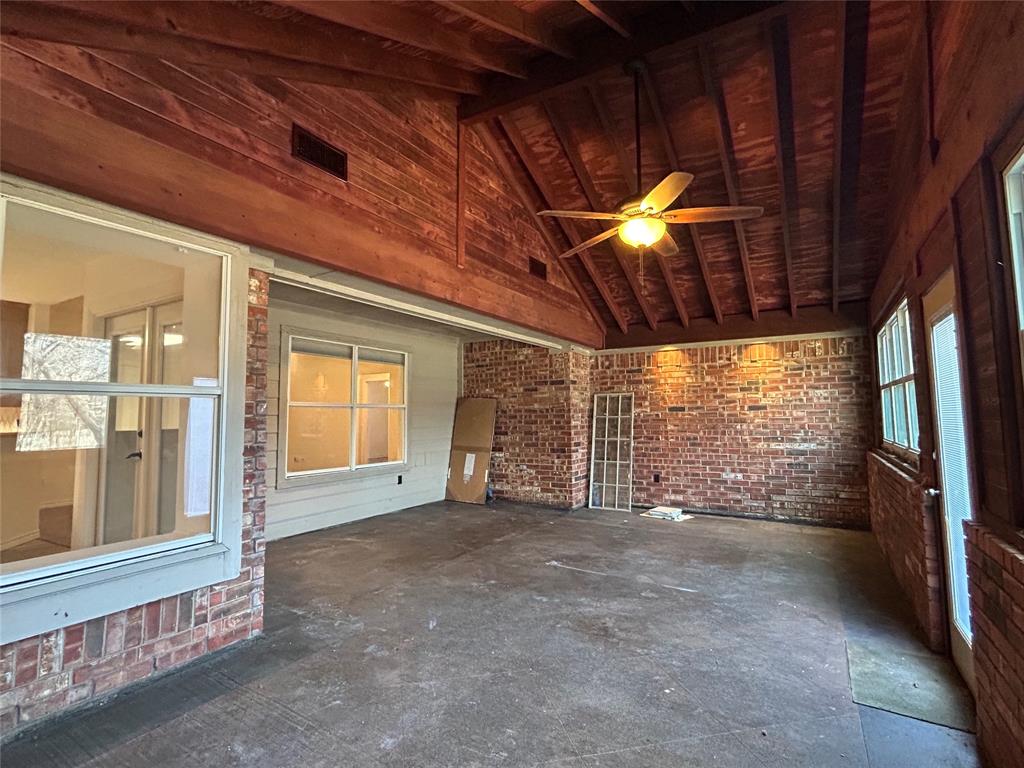 12065 Forest Glen Lane Property Photo 12