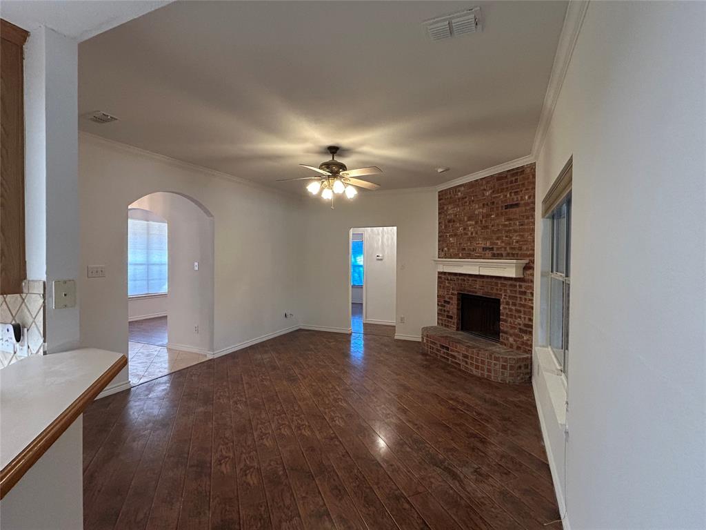 12065 Forest Glen Lane Property Photo 14