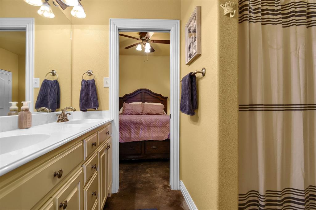 710 Us-82 Property Photo 25