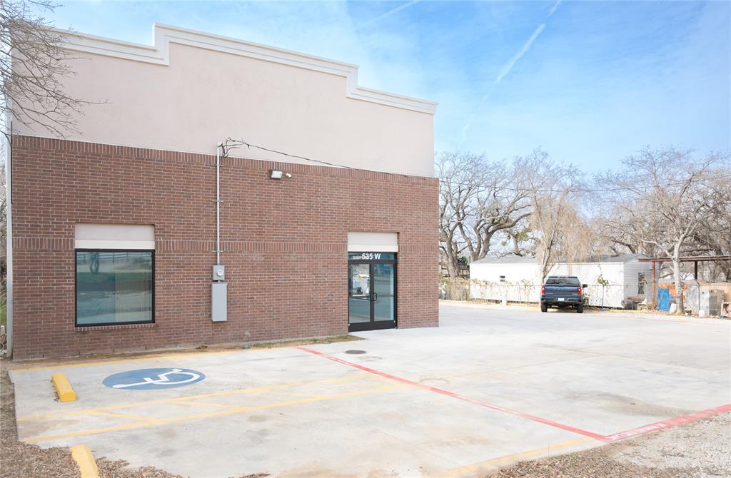 535 W Kennedale Parkway Property Photo 24