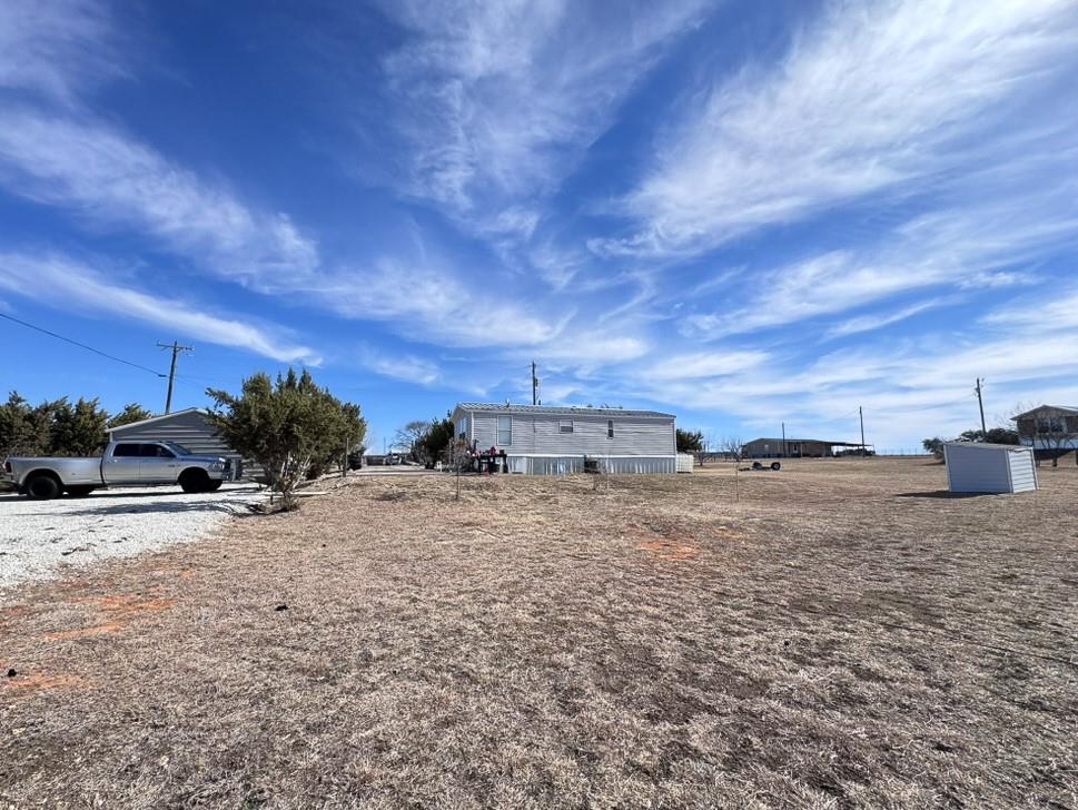 140 Private Road 1708 Property Photo 8