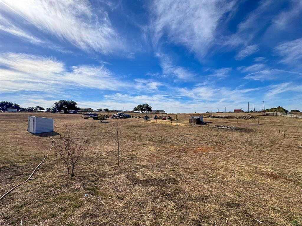 140 Private Road 1708 Property Photo 16
