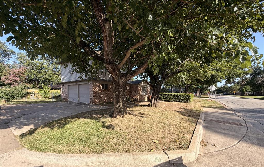 1416 Norwood Drive Property Photo 2