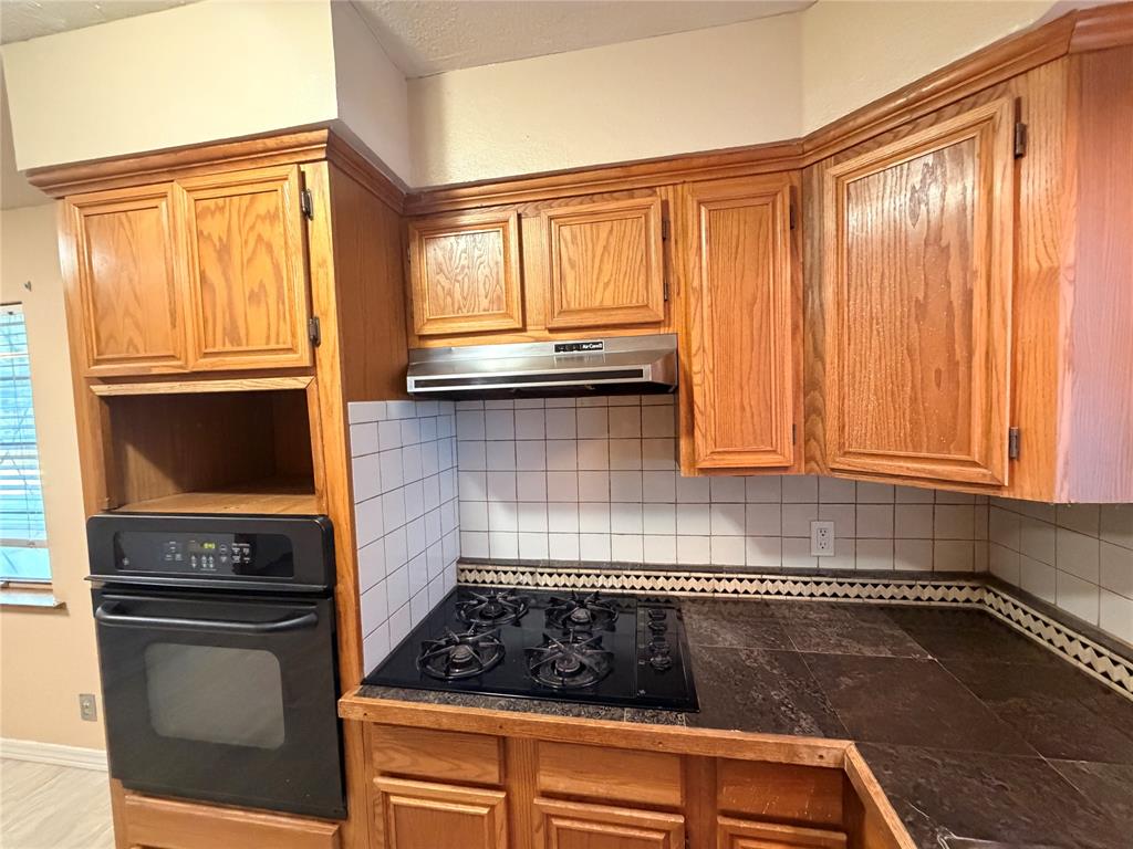 1416 Norwood Drive Property Photo 7