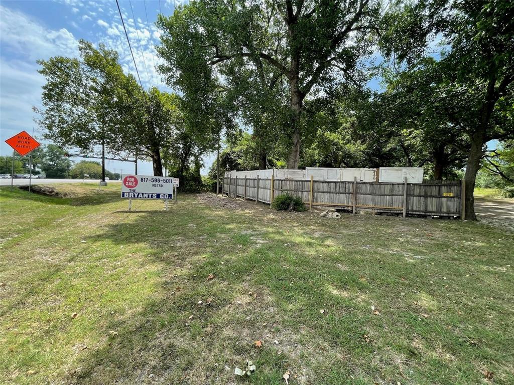 1810 Fort Worth Highway Property Photo 1