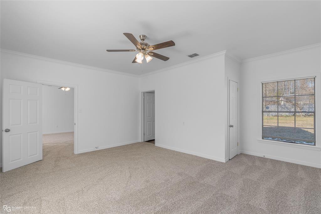 101 N Walnut Street Property Photo 14