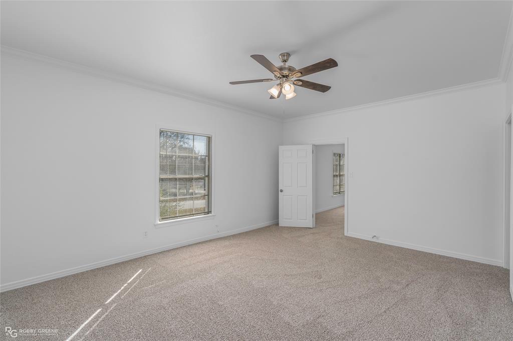 101 N Walnut Street Property Photo 18