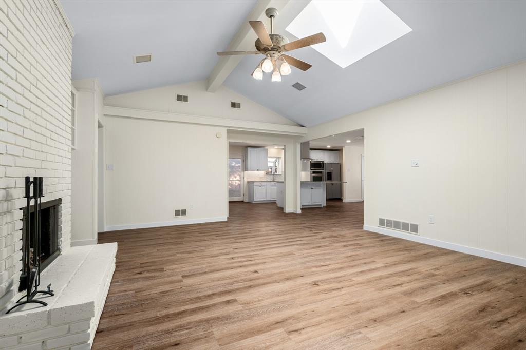 10521 Sandpiper Lane Property Photo 11