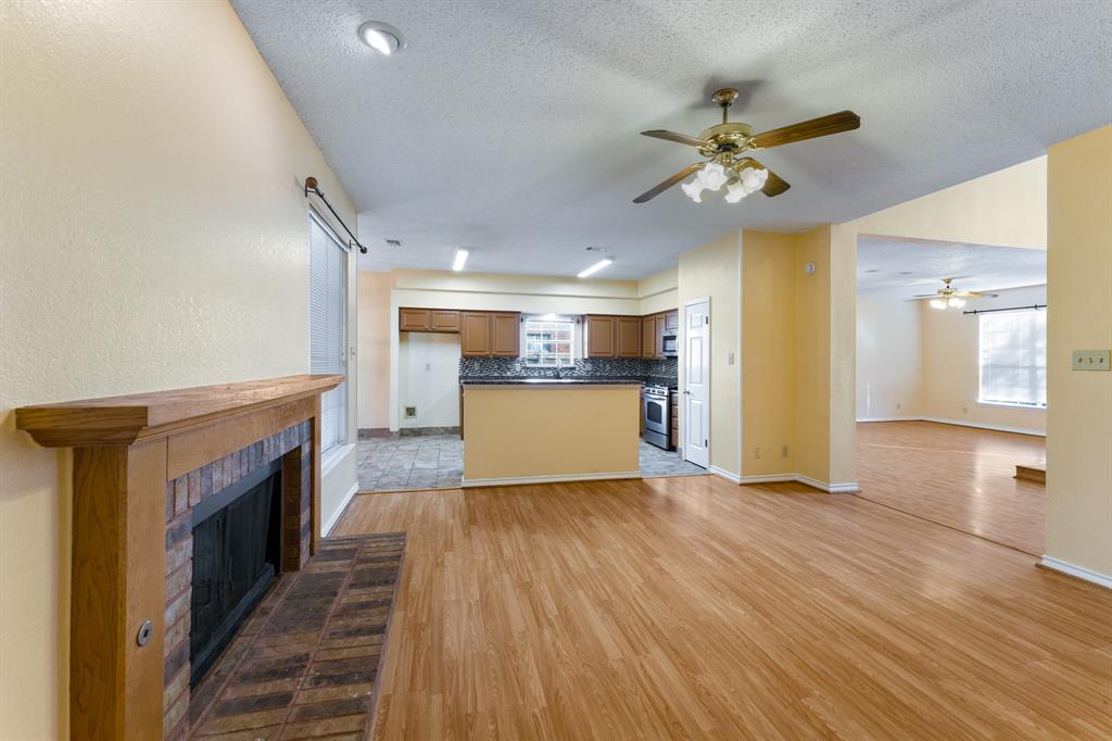 4303 Solitude Court Property Photo 6