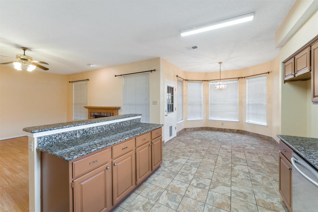 4303 Solitude Court Property Photo 9